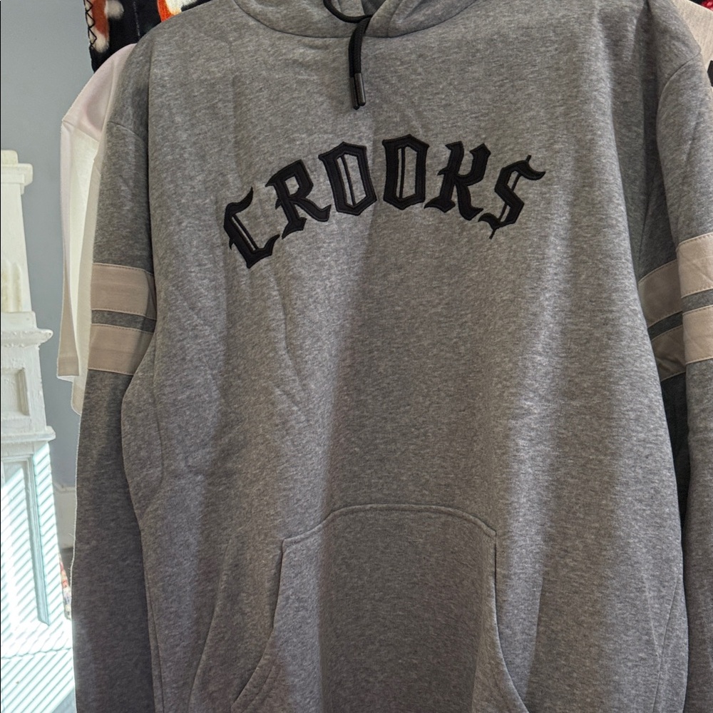 Crooks men sweat suit